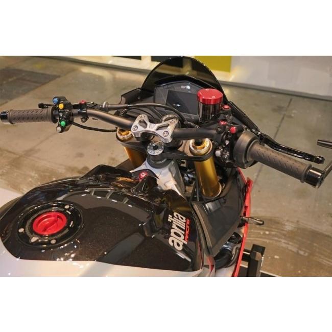 CNC Racing シーエヌシーレーシング 右ハンドルスイッチ - CNCおよび鍛造ブレンボブレーキマスターシリンダー MV AGUSTA アグスタ ハンドル周辺パーツ ハンドル | CNC RACING | 03