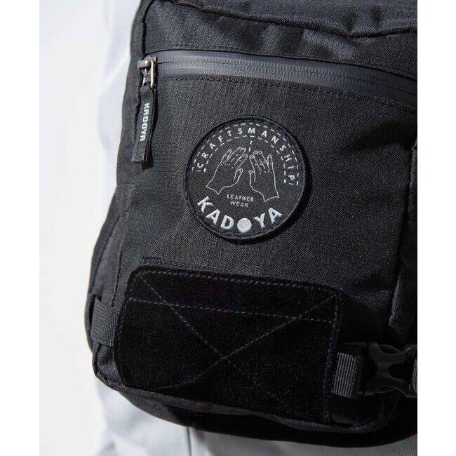 カドヤ（KADOYA） LEG BODY BAG カラー：ブラック ウエストポーチ