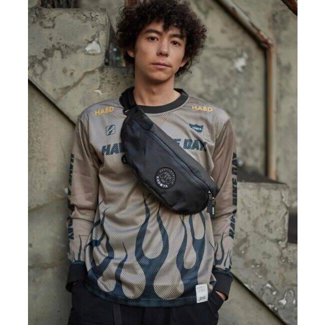 カドヤ（KADOYA） WAIST BODY BAG カラー：ブラック ウエストポーチ