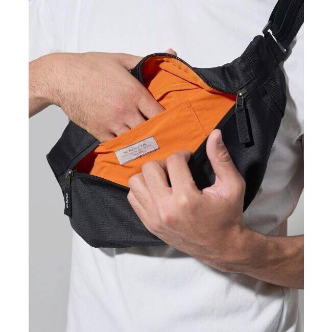 カドヤ（KADOYA） WAIST BODY BAG カラー：ブラック ウエストポーチ