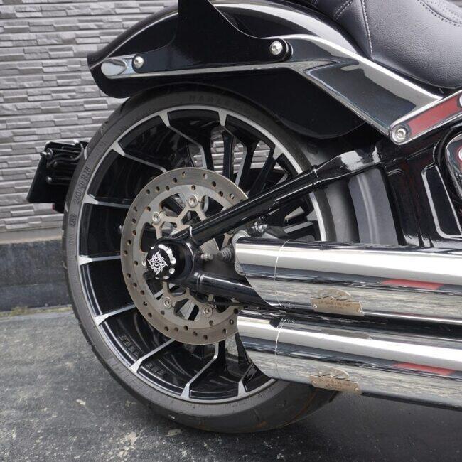 ⭐︎値下げ⭐︎ハーレーFXBR リアアクスルカバー TRIJYA トライジャ リアアクスルカバー HARLEY-DAVIDSON ハーレー