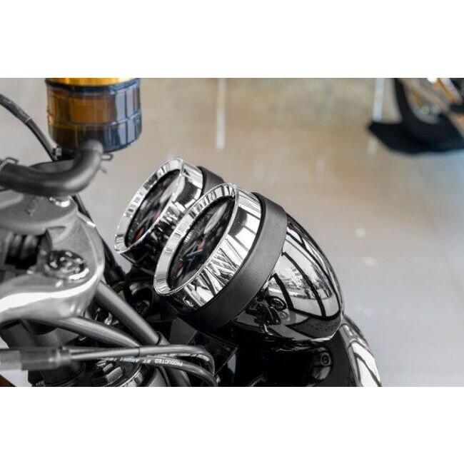 ARCHI アーキ メーターリングカバー カラー：グロスブラック Z900RS