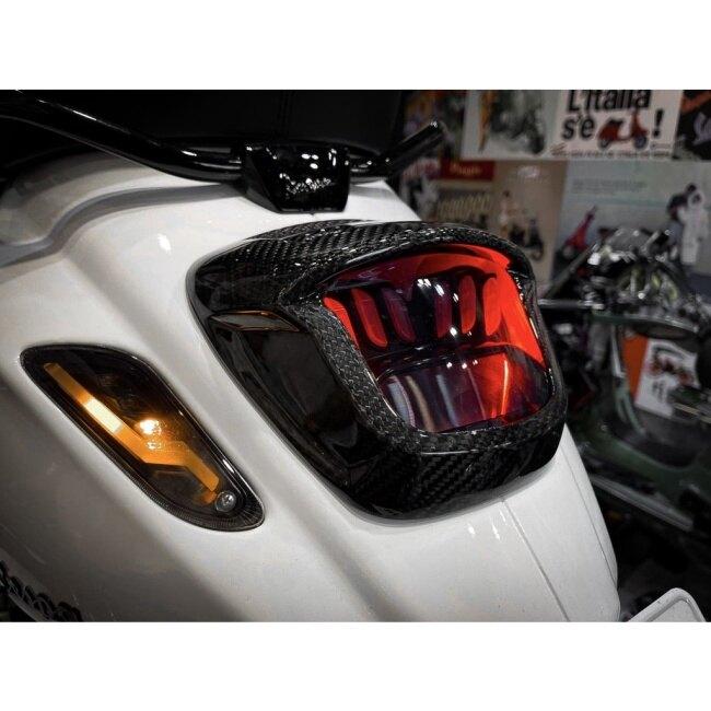 ARMASPEED アーマスピード ヘッドライトリム SPRINT/PRIMAVERA (3V Engine) PRIMAVERA SPRINT Vespa ベスパ ヘッドライト 灯火類 電装系の画像