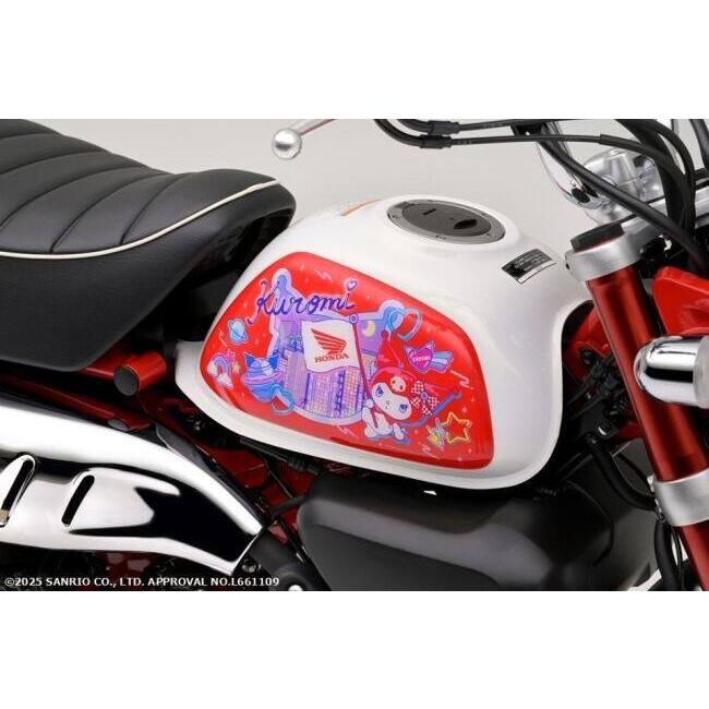 ホンダ（HONDA） “Honda × Kuromi” モンキー125用タンクサイドパネル