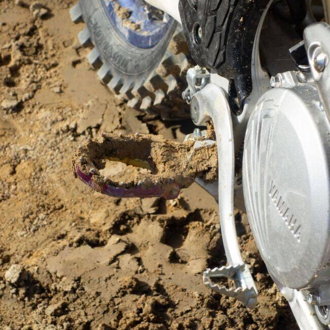 ZETA RACING ジータ レーシング マックスフットペグ カラー：ブラック(表面処理：パウダーコート) KX250F KX250 KX450F KX450 KX250X KX450X KAWASAKI カワサキ