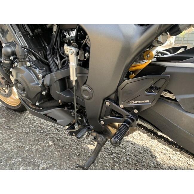 STRIKER（ストライカー） FORTIステップキット CB1000HORNET SP HONDA