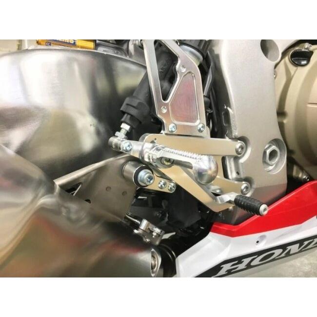 TSR テクニカルスポーツレーシング STEP KIT 2P(逆チェンジ) CBR1000RR