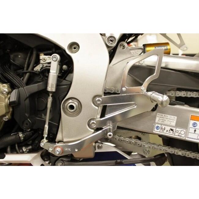 TSR テクニカルスポーツレーシング STEP KIT 2P(逆チェンジ) CBR1000RR