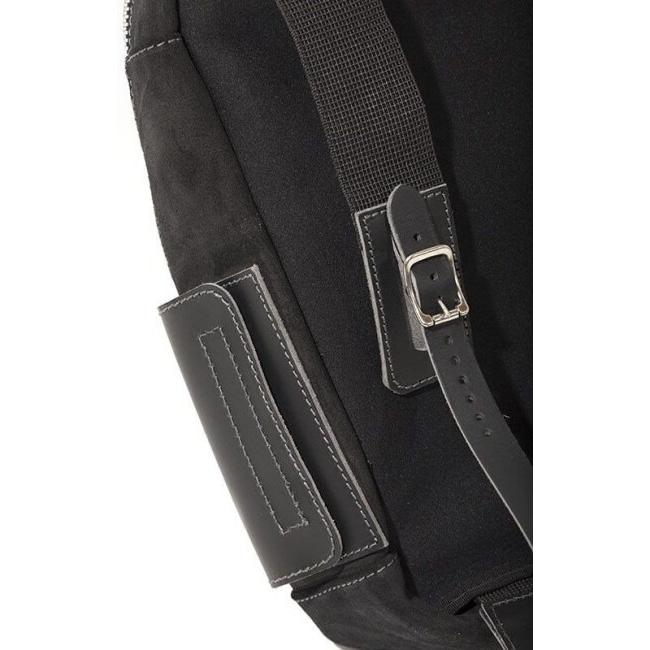 UNIT GARAGE ユニットガレージ Unit Garage TANK PANNIER IN WAXED SUEDE， JetBlack | U033-JetBlack タンクバッグ 車体用バッグ・ケース_1