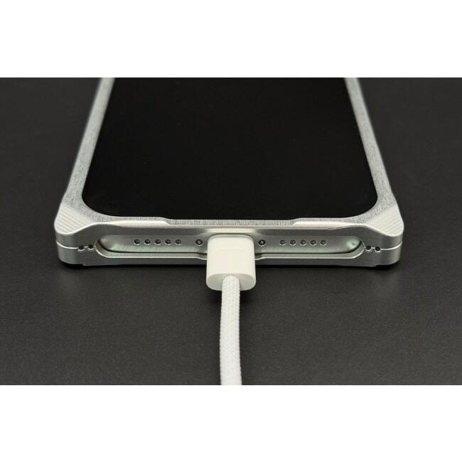 GILD design（ギルドデザイン） ソリッドバンパー for iPhoneAir