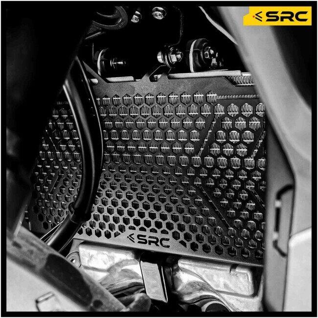 SRC エスアールシー RADIATOR GUARD FOR HONDA FORZA750 2025 COLOR：SILVER FORZA 750 ホンダ ラジエーターコアガード・オイルクーラーコアガード 冷却関連の画像