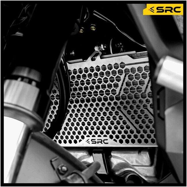 SRC エスアールシー RADIATOR GUARD FOR HONDA FORZA750 2025 COLOR：BLACK FORZA 750 ホンダ ラジエーターコアガード・オイルクーラーコアガード 冷却関連の画像