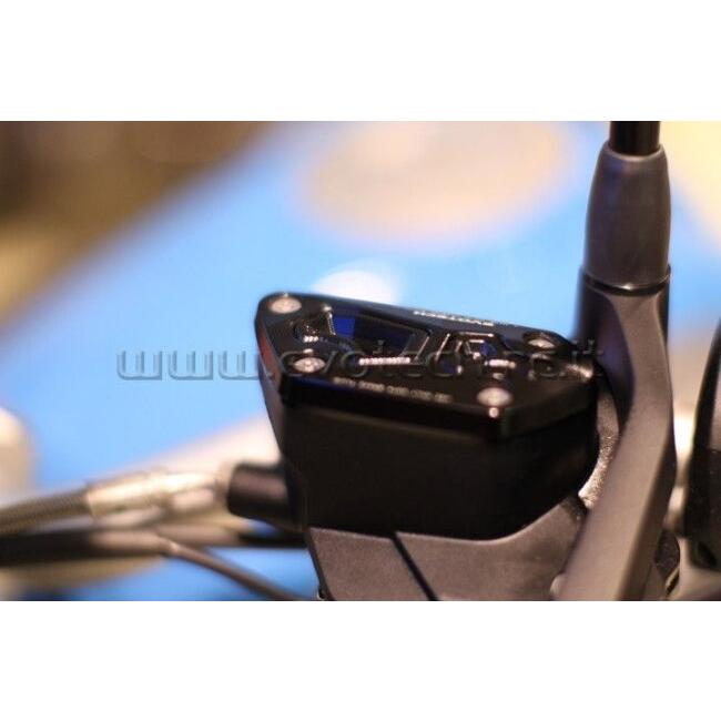 EVOTECH エボテック Clutch Fluid Tank Cap， Red マスターシリンダータンクキャップ・リザーバーカバー ブレーキの画像
