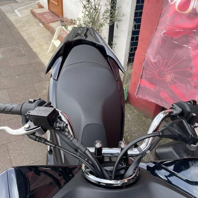 KOTANI MOTORS コタニモータース デビルウィング ゲルコート(未塗装) PCX HONDA ホンダ シングルシートカウル シート関連 外装の画像
