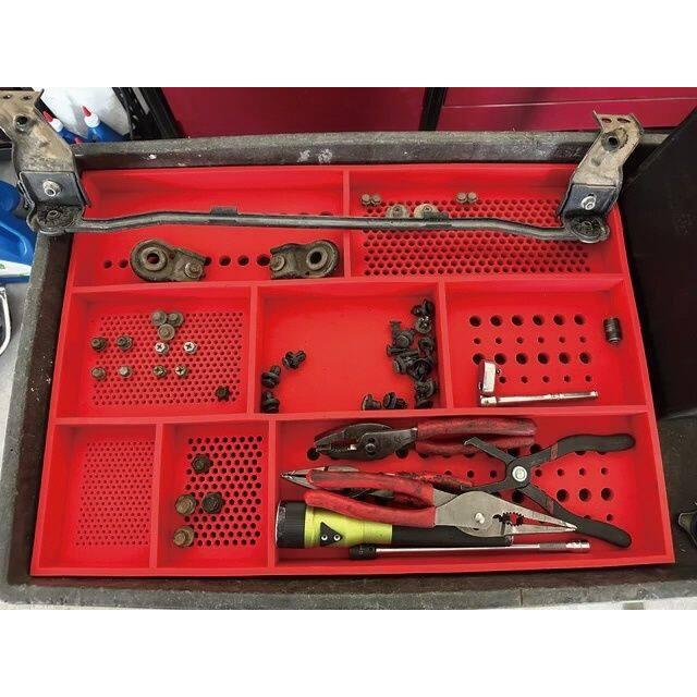 BOLTSTER ボルトスター パーツキーパー ボルトナット保持・整理用 トレイタイプ カラー：レッド その他、工具箱（収納） 工具箱（収納）の画像
