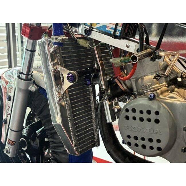 T2Racing T2 Racing T2レーシング BIGレーシングラジエター フジツボ