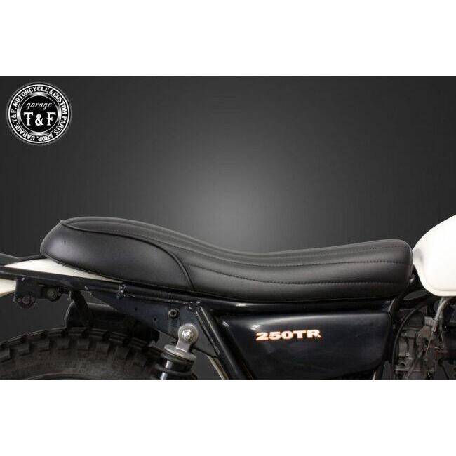 Garage T&F ガレージ ダブルシート 表皮：バーチカル 250TR KAWASAKI カワサキ シート シート関連 外装 | Garage T＆F | 01