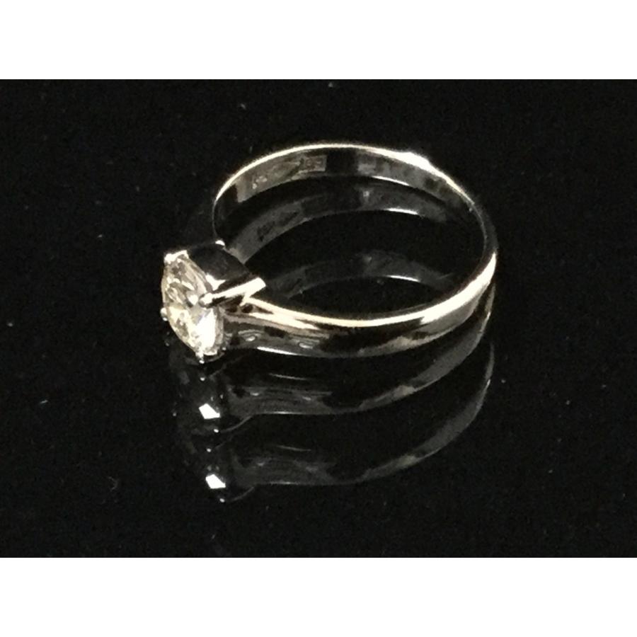 プラチナ ダイヤモン ドリング 0.76ct エンゲージリング 鑑別書付き
