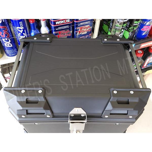 バイク用 リアボックス RX-45 軽量 大容量 45L 防水 バイクボックス ハードケース ハードタイプ 取り付けベース付き 簡単取付 配達 ツーリング キャンプ |  | 04