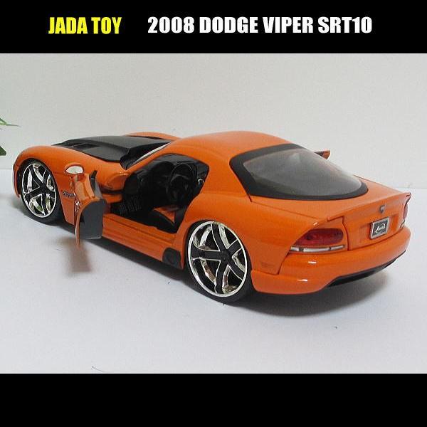 セール品】1/24ダッジ バイパーSRT10/2008(オレンジ)/BIGTIME セール品】1/24ダッジ バイパーSRT10/2008(オレンジ)/BIGTIME