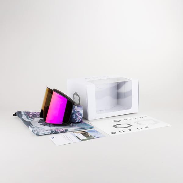 スキー・スノーボード ゴーグル 偏光 調光 アウトオブ OUT OF / VOID