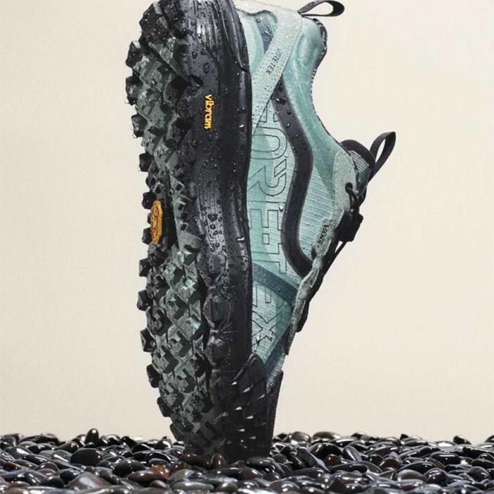 VANS（ヴァンズ） ゴアテックス 防水 スニーカー バンズ MTE クロス