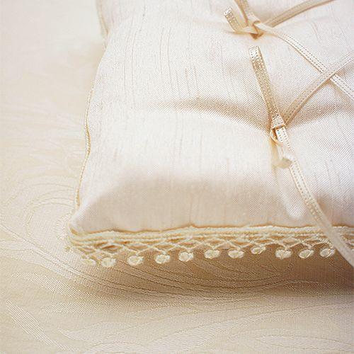 リングピロー 完成品　スカーレット　アイボリー　結婚式 ウェディング |  | 02