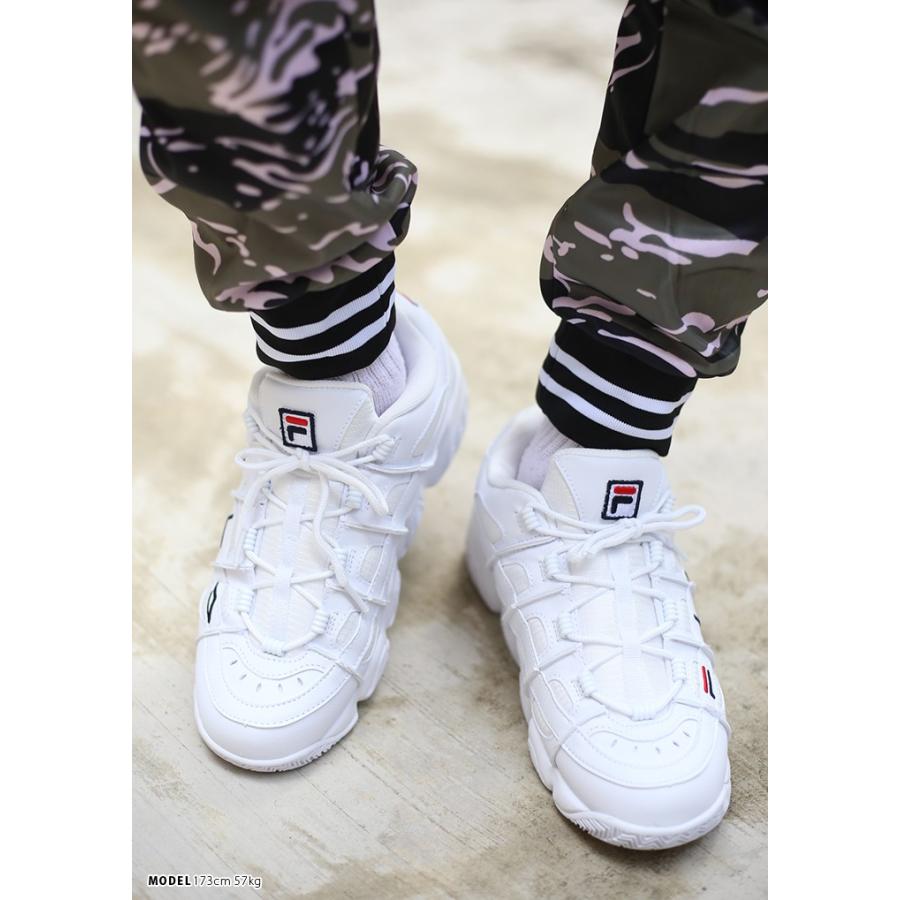 フィラ Fila Barricade Xt Low バリケードxt ロー ダッドスニーカー ダッドシューズ テクノシューズ ローカット 靴 シューズ メンズ B系 ヒップホップ 本格派大人のb系xlダンス通販 通販 Yahoo ショッピング
