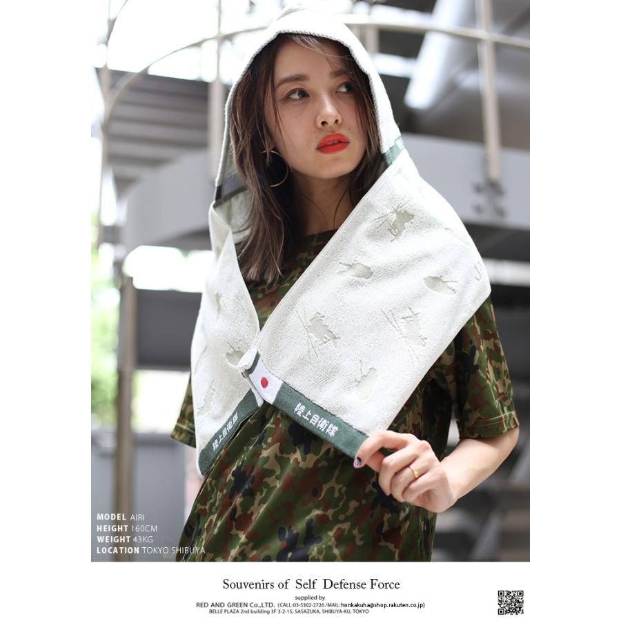 防衛省自衛隊グッズ タオル メンズ レディース 今治タオル 日本製 国産 フード付き ポンチョ パーカー マフラー 陸上自衛隊 陸自 ヘリコプター 機影 総柄 緑 本格派大人のb系xl 零zero 通販 Yahoo ショッピング