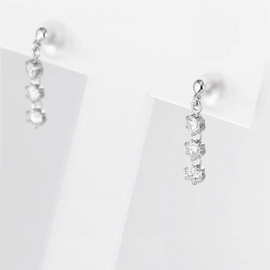 プラチナ ダイヤモンド ピアス 0.3ct スリーストーン 揺れる PT900 6本爪 ブラピアス レディース | DAIYA（ゴルフ用品、日用品） | 02