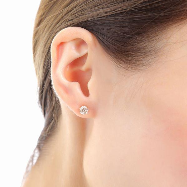 ダイヤモンド ピアス プラチナ K18イエローゴールドトータル0.700ct Hカラー SI2クラス GOODカット 中央宝石研究所ソーティングシート 50代 40代  プレゼント | DAIYA（ゴルフ用品、日用品） | 17