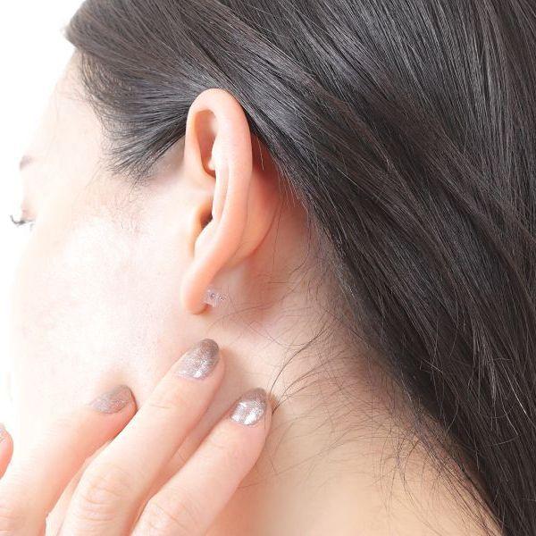 ピアス キャッチ 落ちない 即日発送 送料無料 ピアスキャッチ 落ちない 0.65mm〜1.0mm対応 プラチナ メール便 |  | 13