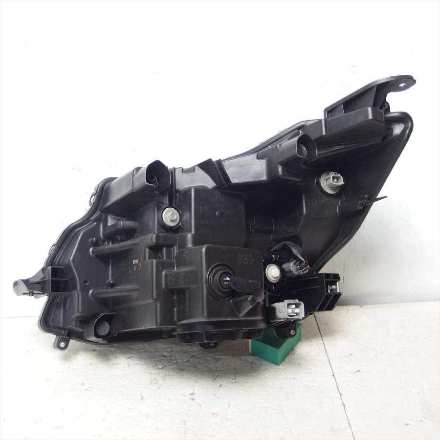 送料無料 平成31年 ルーミー M900A ヘッドランプ ライト 右 R 中古 即決の画像