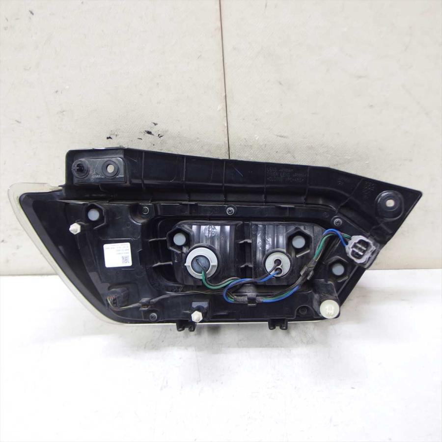 送料無料 令和元年 ワゴンR MH55S テールランプ ライト 右 R 中古 即決