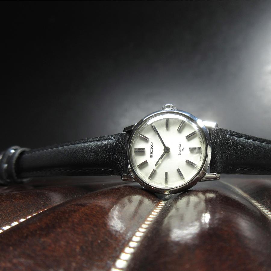 SEIKO（セイコー） 1967年 ヴィンテージ 2519-0062 三代目後期