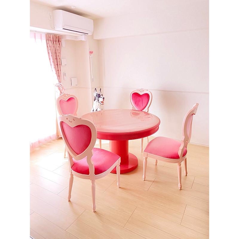 ラウンドテーブル 1本脚 120cm ショッキングピンク色 輸入家具