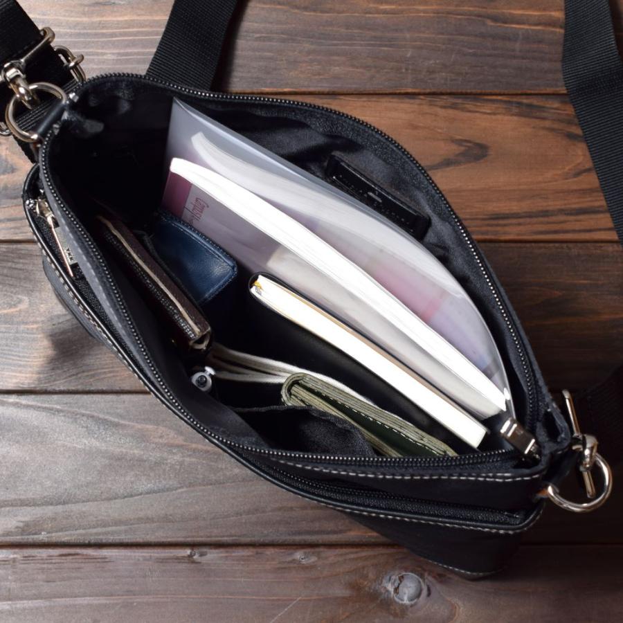 ショルダーバッグ メンズ a4 ナイロン 縦型 日本製 軽い 薄型