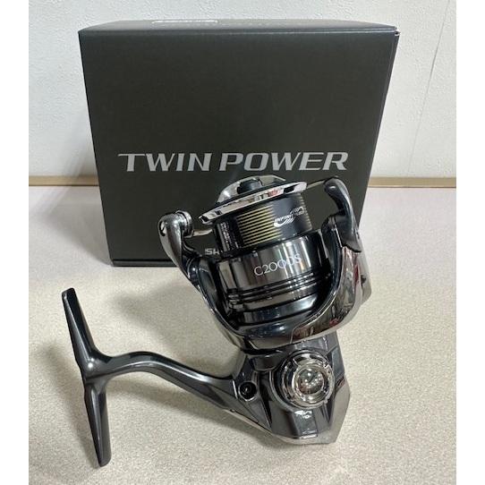 新品未使用 SHIMANO 24ツインパワーC2000S お値下げしました)シマノ 24ツインパワー C2000S 美品です