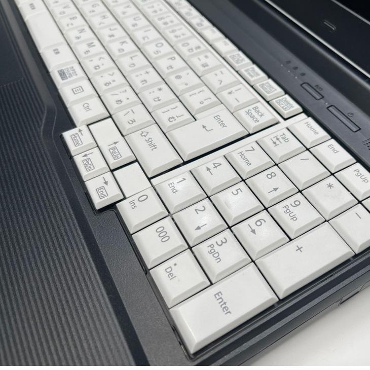 富士通（FUJITSU） A576/RX 中古 ノートパソコン Office Win11 入門機