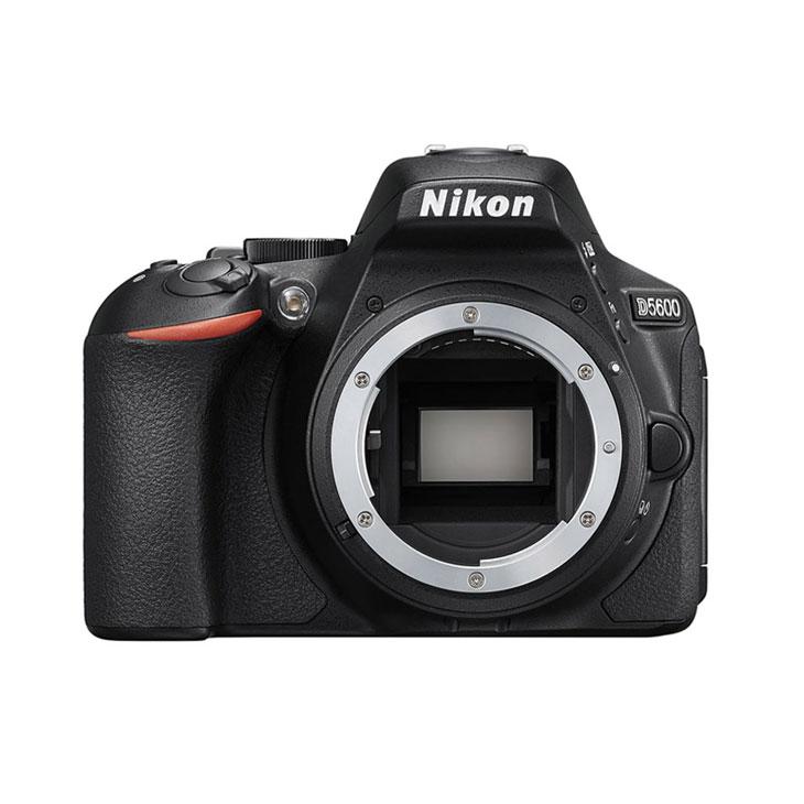 ニコン Nikon デジタル一眼レフカメラD5600 APS-C 18-140VR レンズ