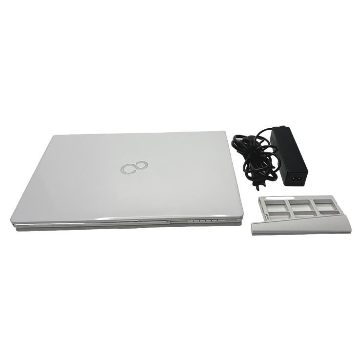 富士通 ノートパソコンcore i5第10世代windows11 第10世代Core i5搭載Windows11の富士通ノートPC中古が29,000円