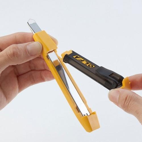 OLFA オルファ カッターナイフ カッター 刃折器 刃折器付き小型オートロックカッター DA-1 208B 4901165202482 | OLFA | 03
