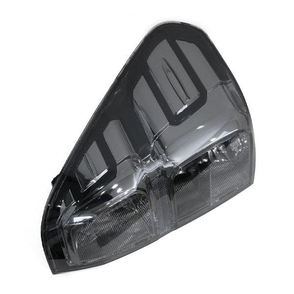 ю 純正交換タイプ トヨタ HILUX REVO GUN125 H27〜 前期 後期 LED
