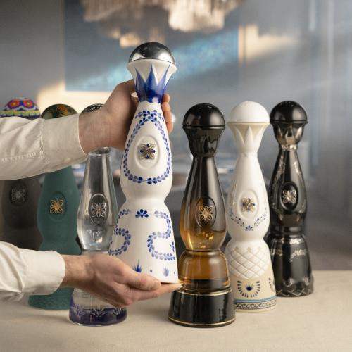 正規品 クラセアスール レポサド 750ml 40度 6本セット 箱入り 8 正規品 クラセアスール レポサド 750ml 40度 6本セット 箱入り 8