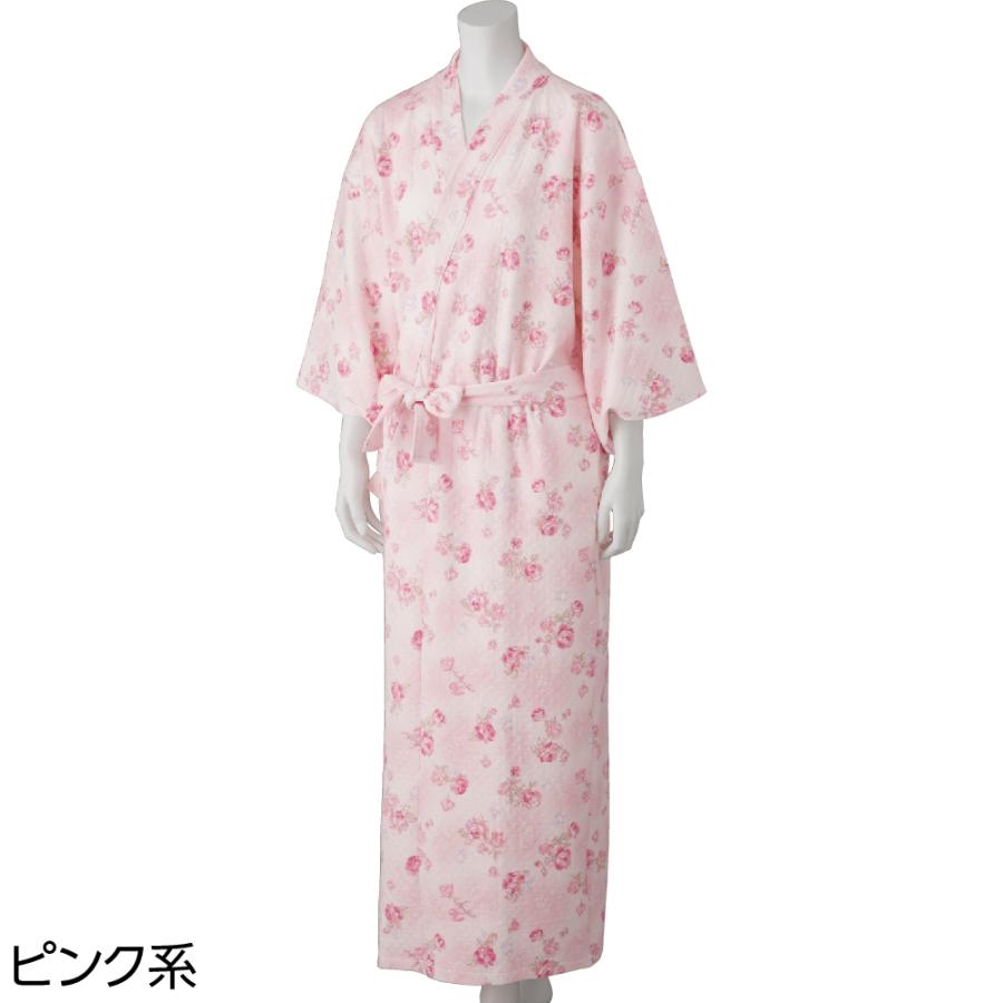 婦人キルトねまき800330（ピンク系・パープル 系） 3層構造のキルト素材で温かくなった空気を逃がさず保温性抜群　秋冬用　日本製　　ケアファッション | ケアファッション・アクティブ | 02