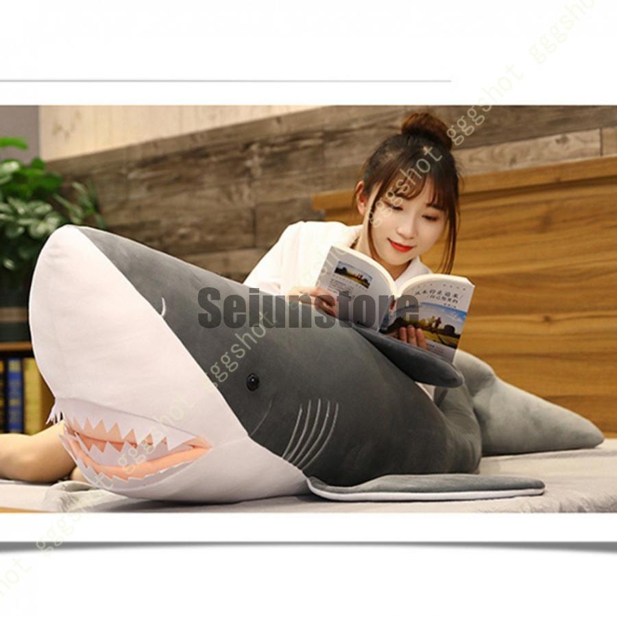 ふかふかBIGさめぬいぐるみ ブルー グレー さめ 鮫 サメ ホオジロザメ 魚 ぬいぐるみ 抱き枕 特大 かわいい ふわふわ ビッグ プレゼント ギフト おもちゃ 子供の画像