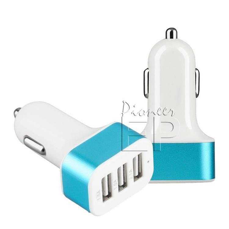 シガーソケット USB 3連 車用充電器 カーチャージャー 3台同時充電