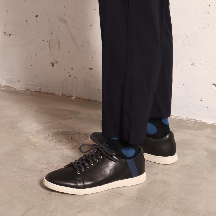 whoop-de-doo（フープディドゥ） レザースニーカー シープレザー