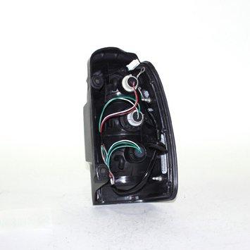 【並行輸入品】TYC 11 3210 00 トヨタ 4ランナー 運転席側 交換用テールライトアセンブリ TYC Left Tail Lightの画像