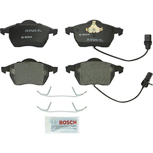 【並行輸入品】BOSCH BP840 QuietCast プレミアムセミメタリックディスクブレーキパッドセット   セレクトアウディ A4、A4の画像